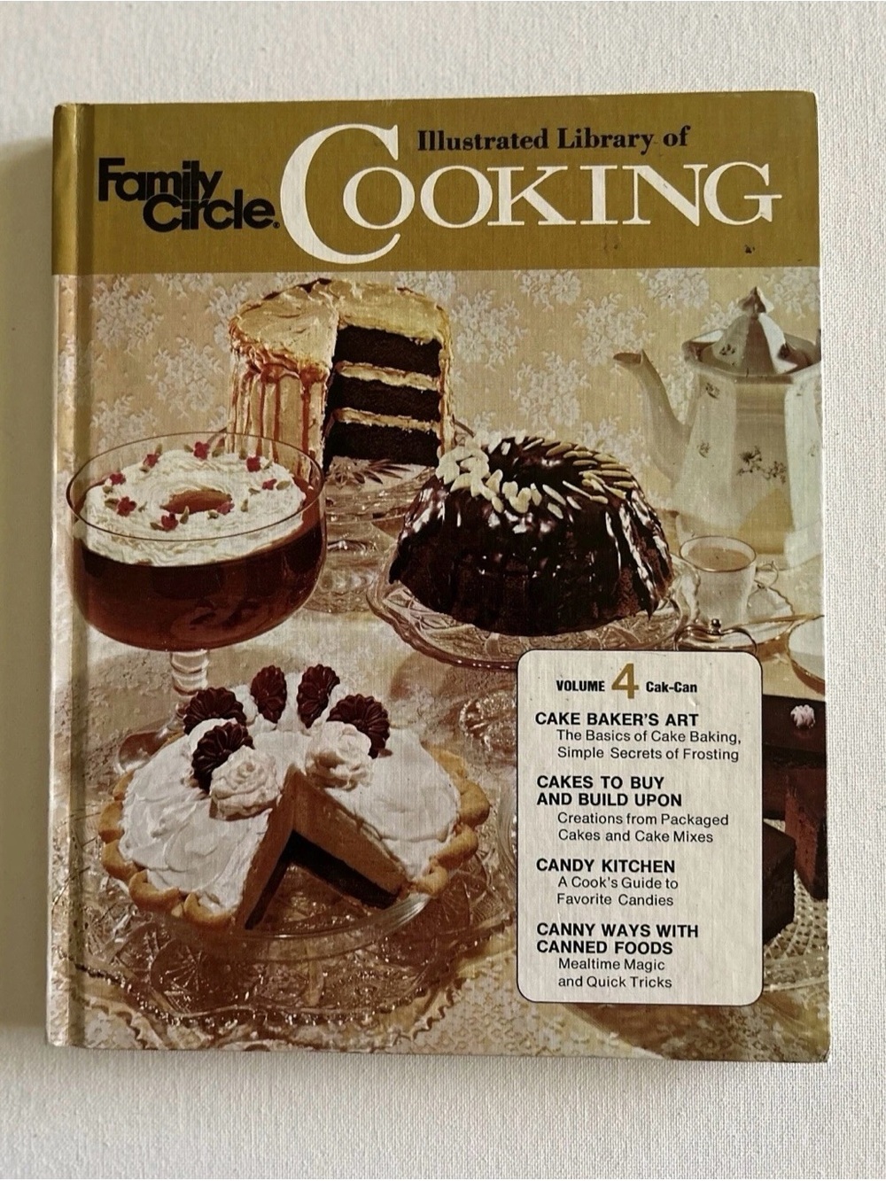 Vintage 1972 Family Circle Cookbook Vol 4 Cake Candy Baking Retro